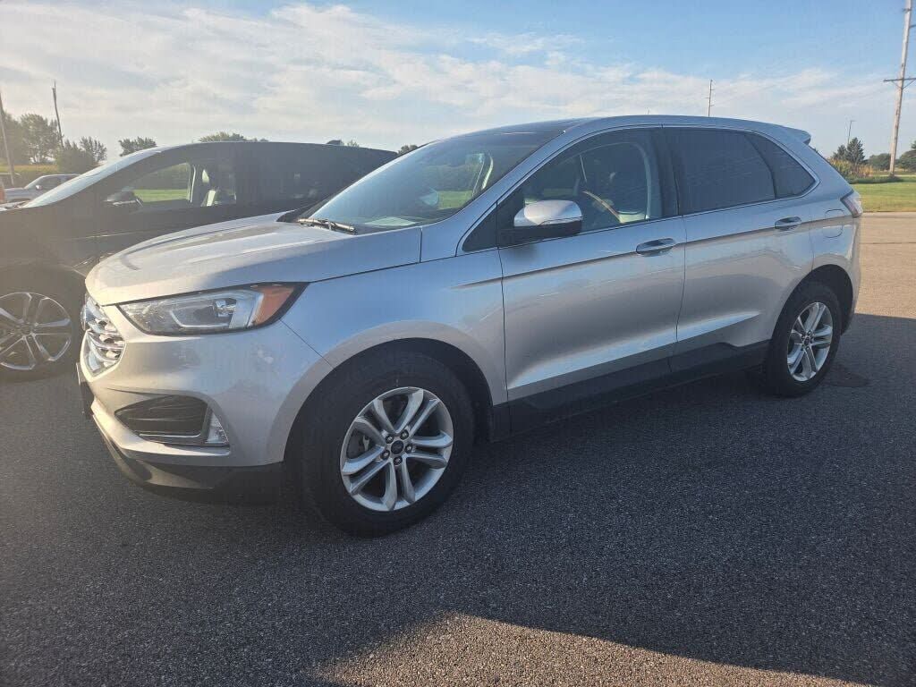 2019 FORD Edge