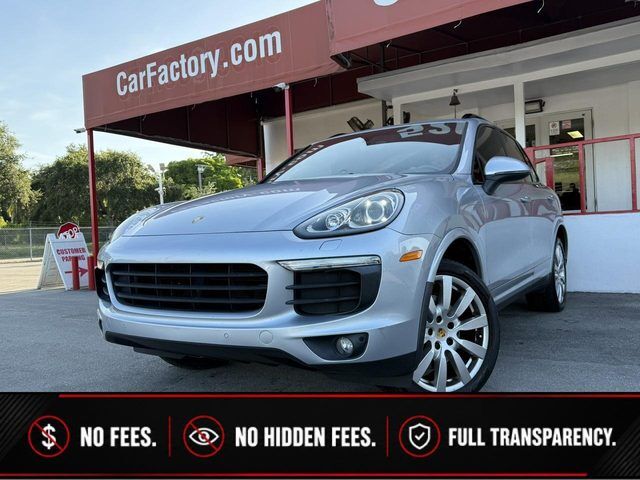 2017 PORSCHE Cayenne