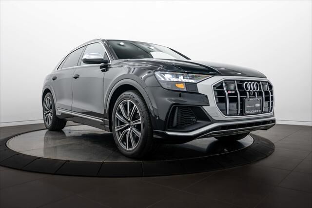2023 AUDI SQ8