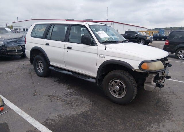 2002 MITSUBISHI Montero Sport