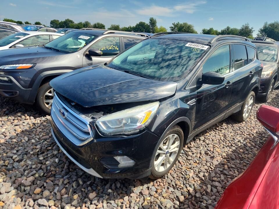 2017 FORD Escape
