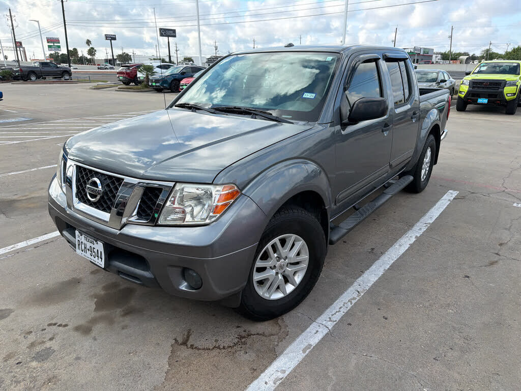 2017 NISSAN Frontier
