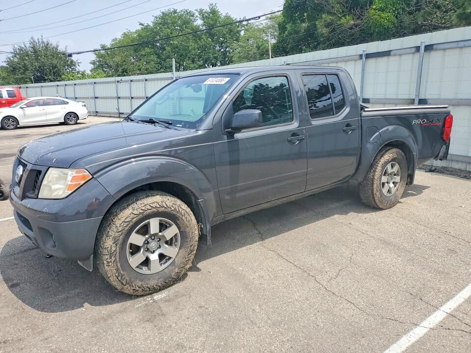 2012 NISSAN Frontier