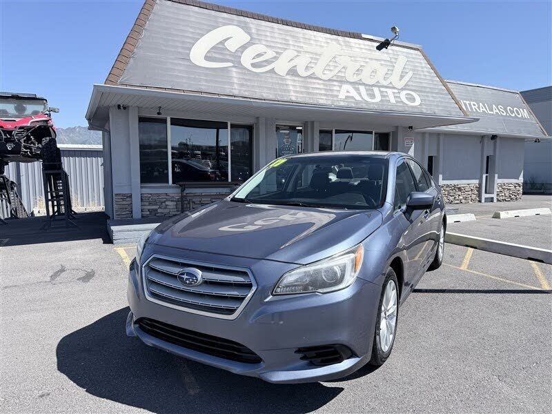 2017 SUBARU Legacy