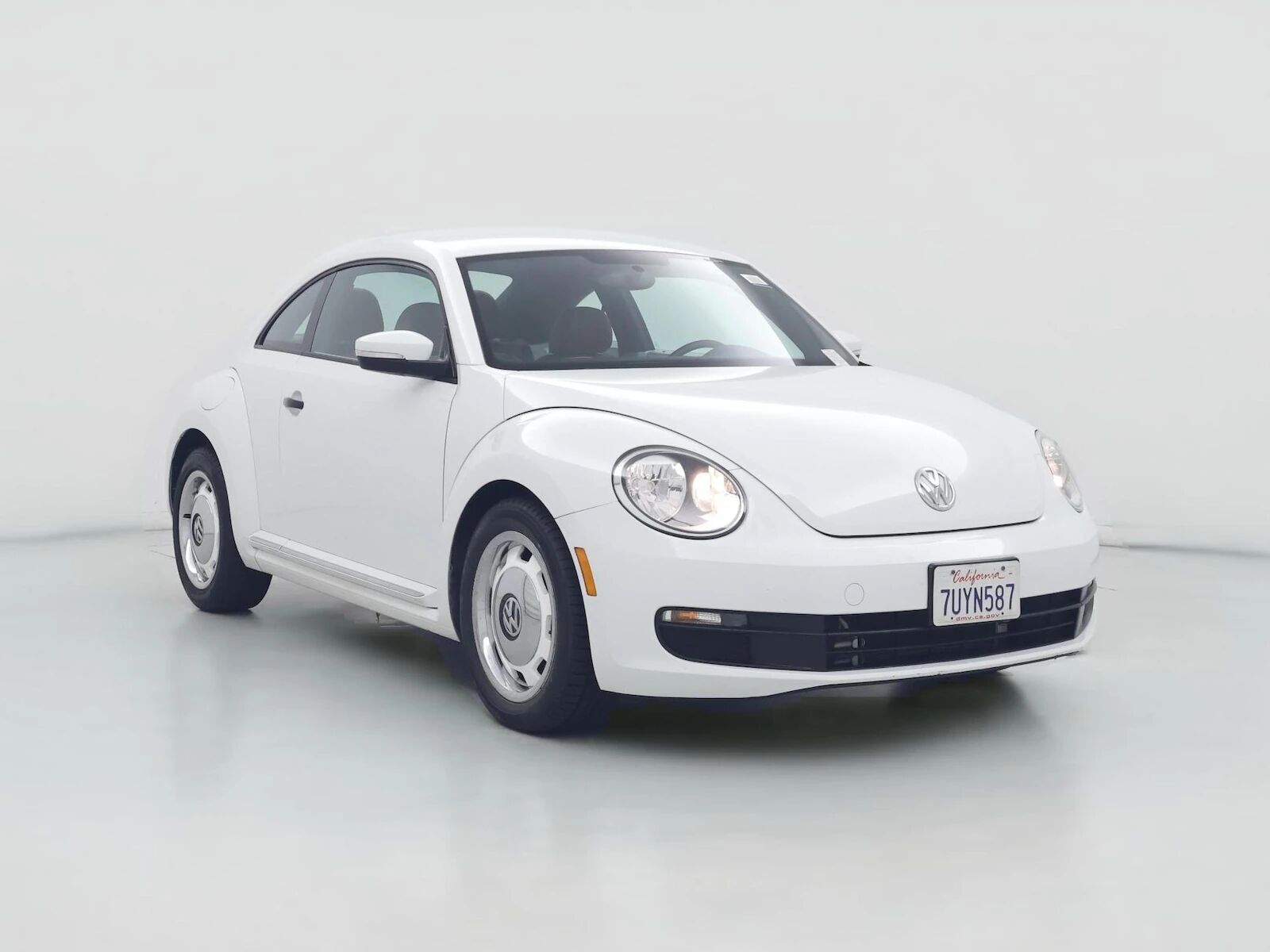 2016 VOLKSWAGEN Beetle