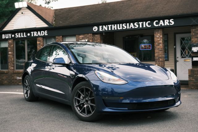 2021 TESLA Model 3