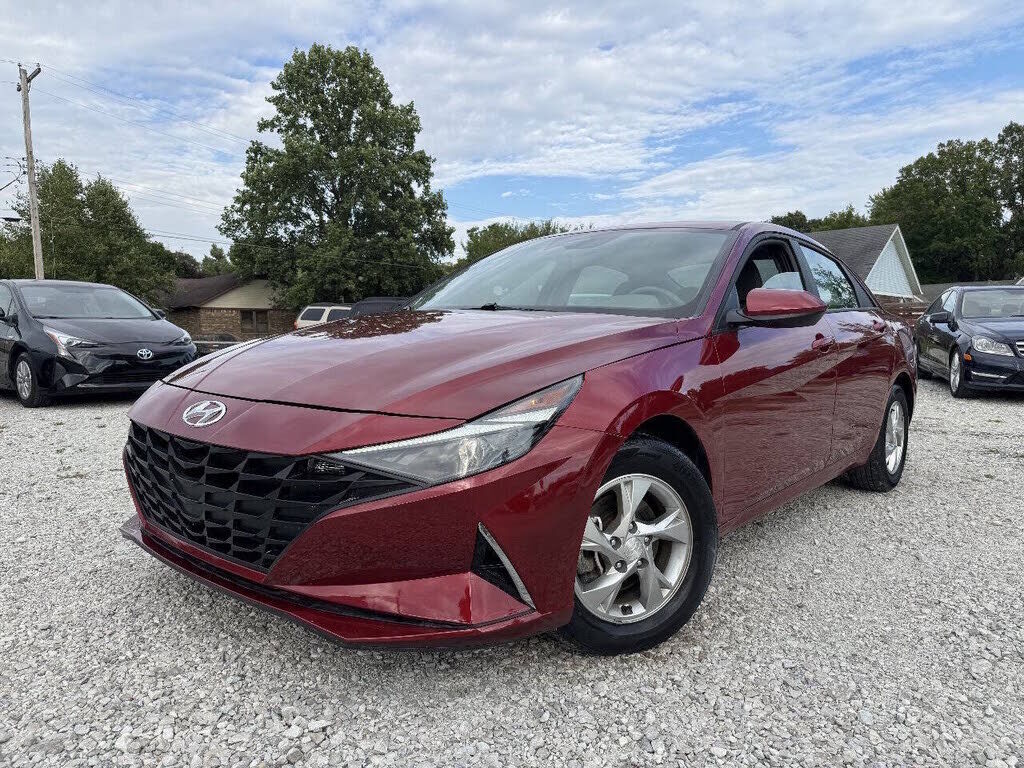 2023 HYUNDAI Elantra