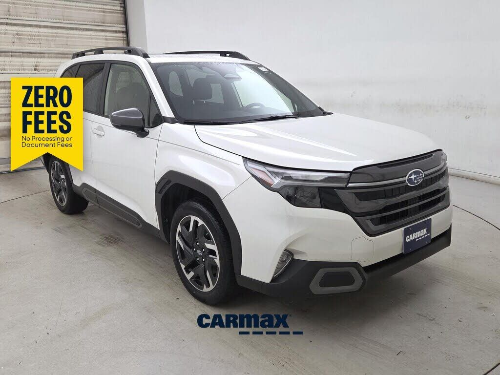 2025 SUBARU Forester