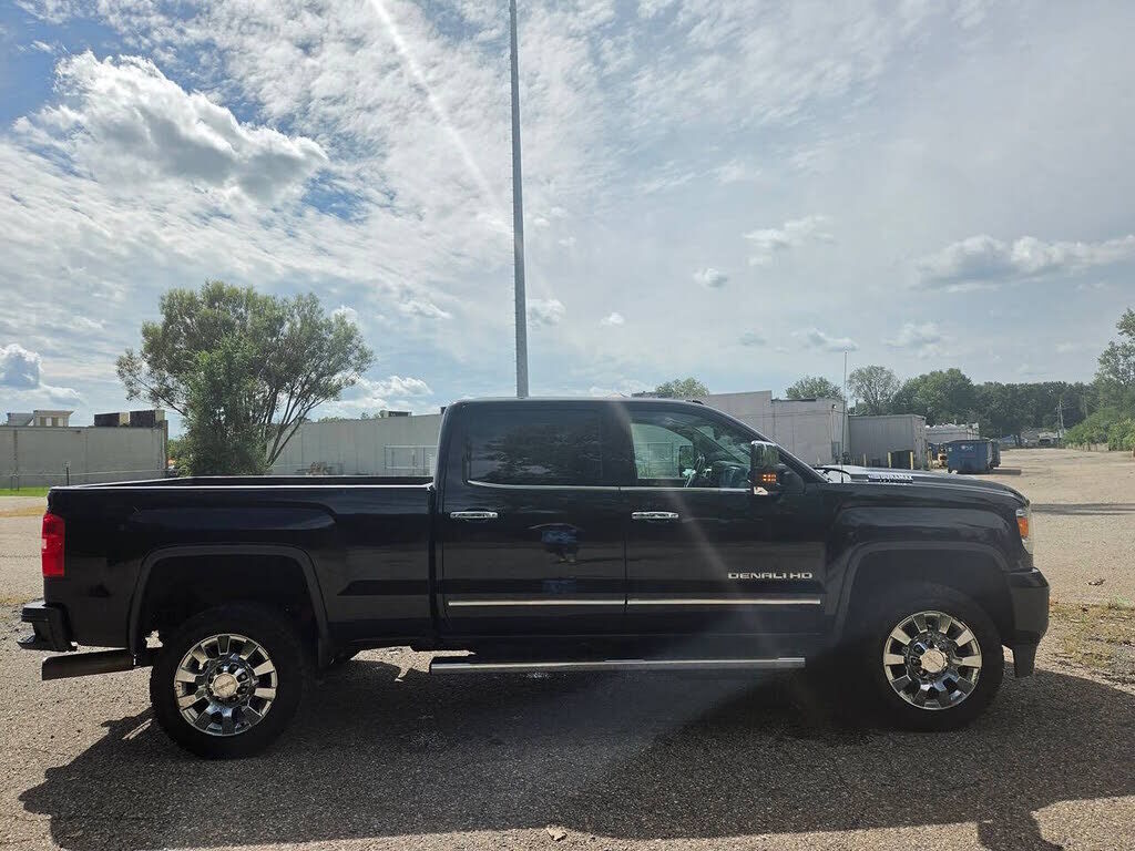 2017 GMC Sierra