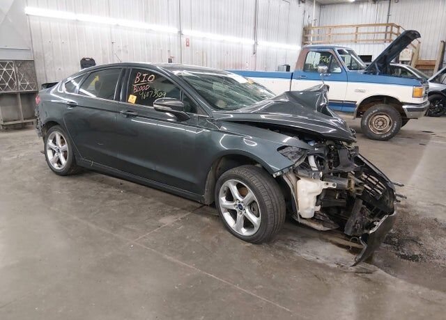 2016 FORD Fusion