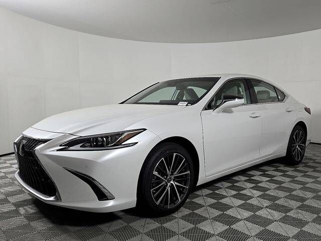 2025 Lexus ES