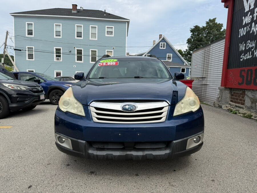 2011 SUBARU Outback