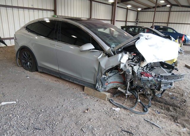 2018 TESLA Model X