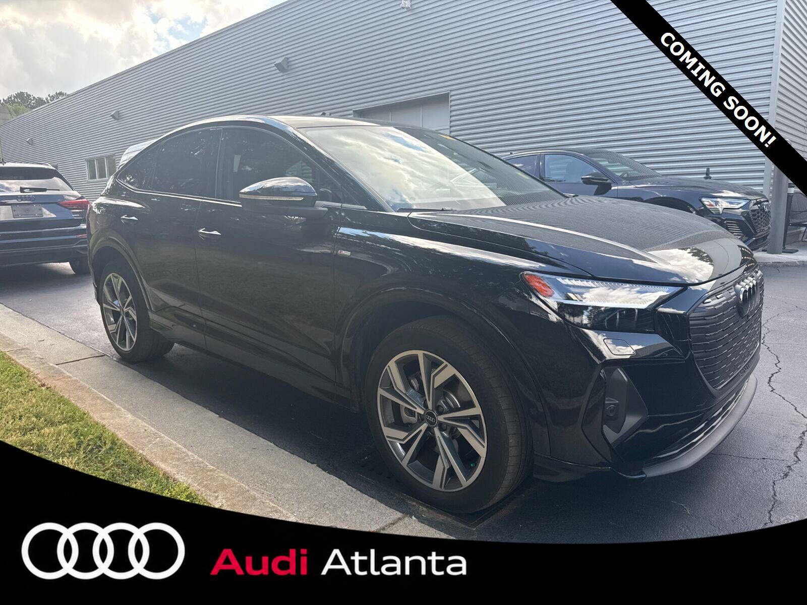 2023 AUDI Q4