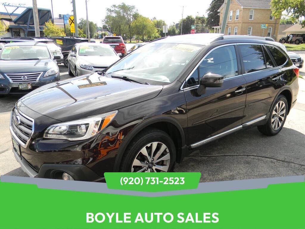 2017 SUBARU Outback