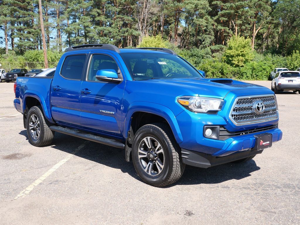 2016 TOYOTA Tacoma