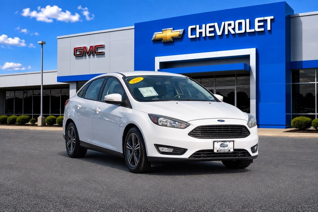 2017 FORD Focus