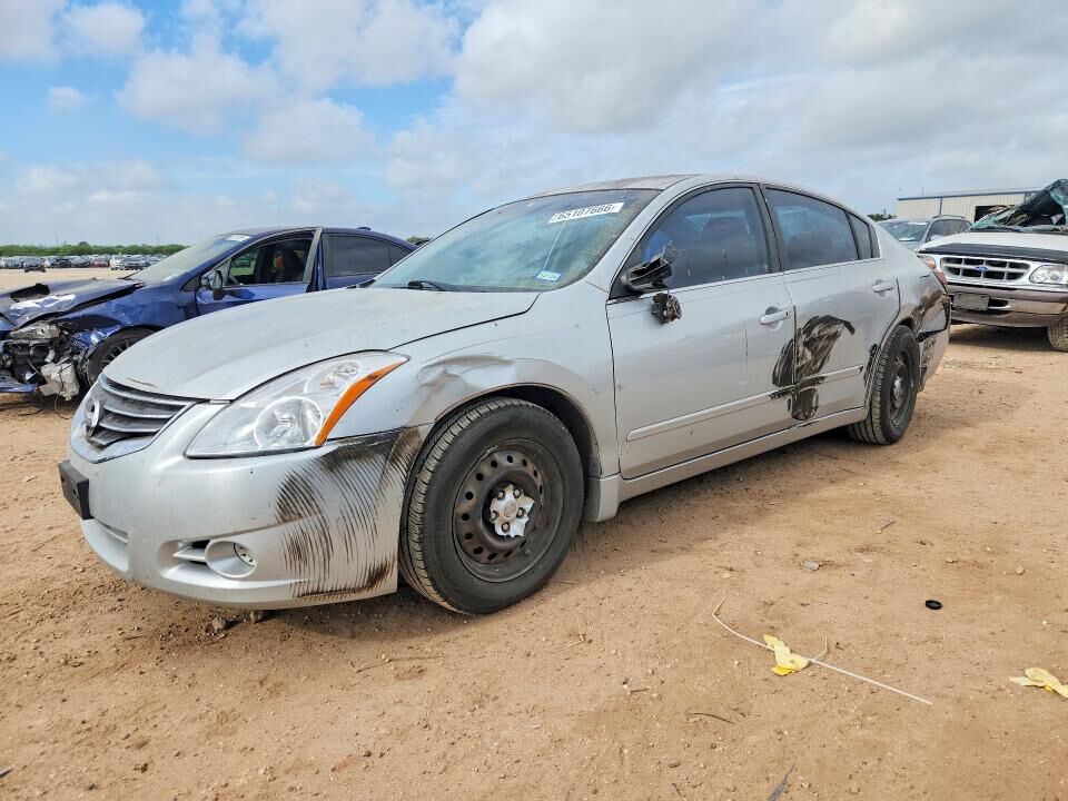 2012 NISSAN Altima