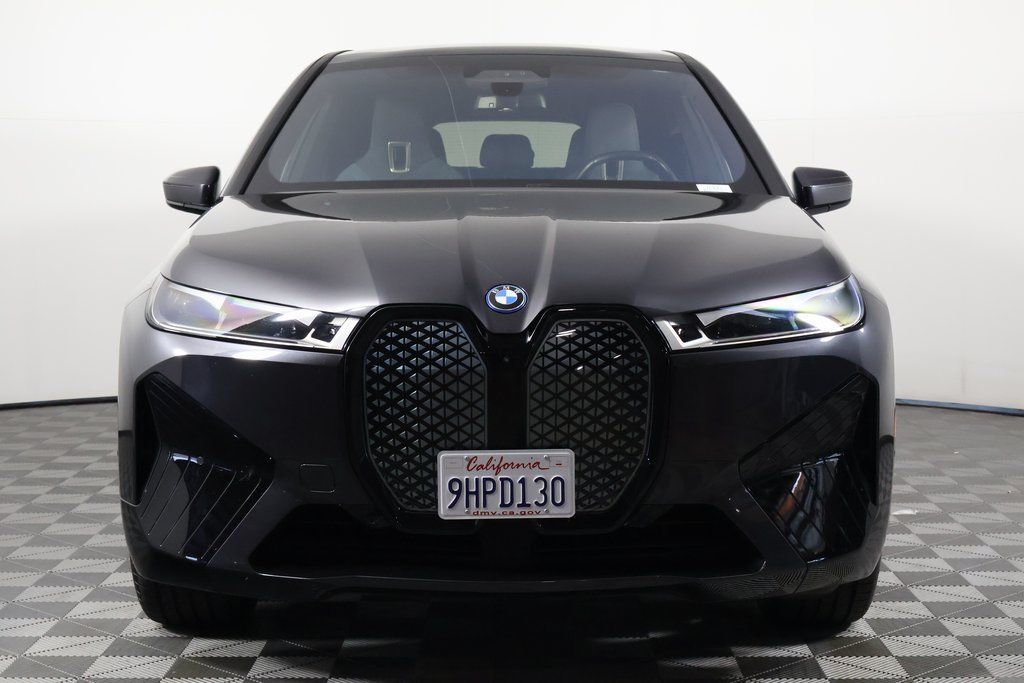2024 BMW iX
