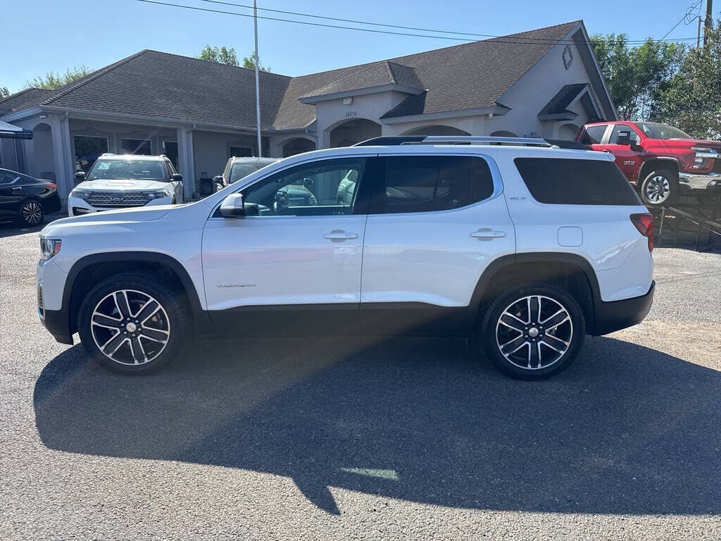 2023 GMC Acadia