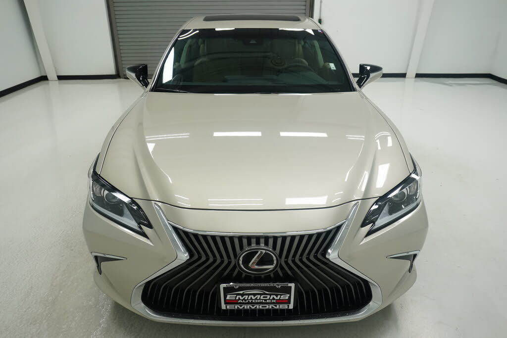 2021 Lexus ES / ES HYBRID