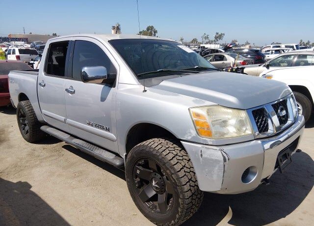 2005 NISSAN Titan