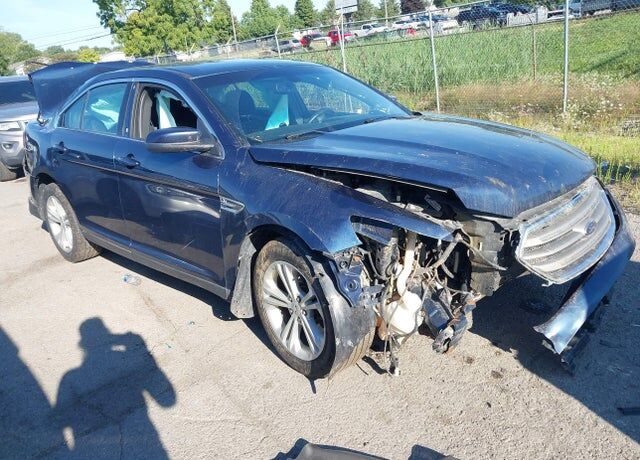2017 FORD Taurus