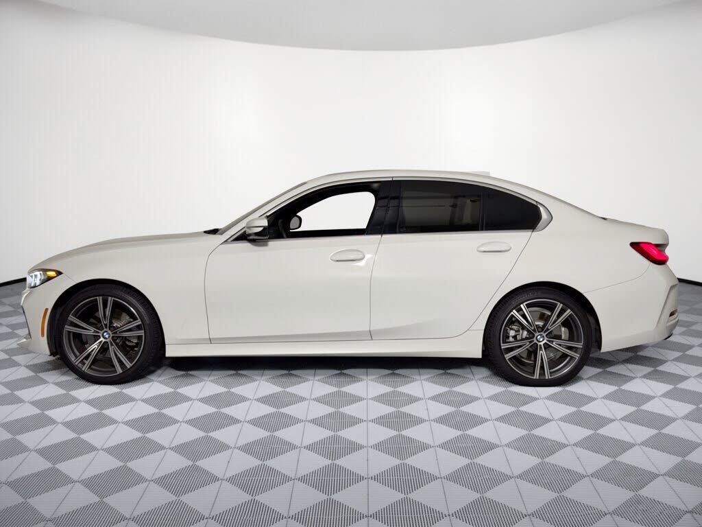 2024 BMW 330i