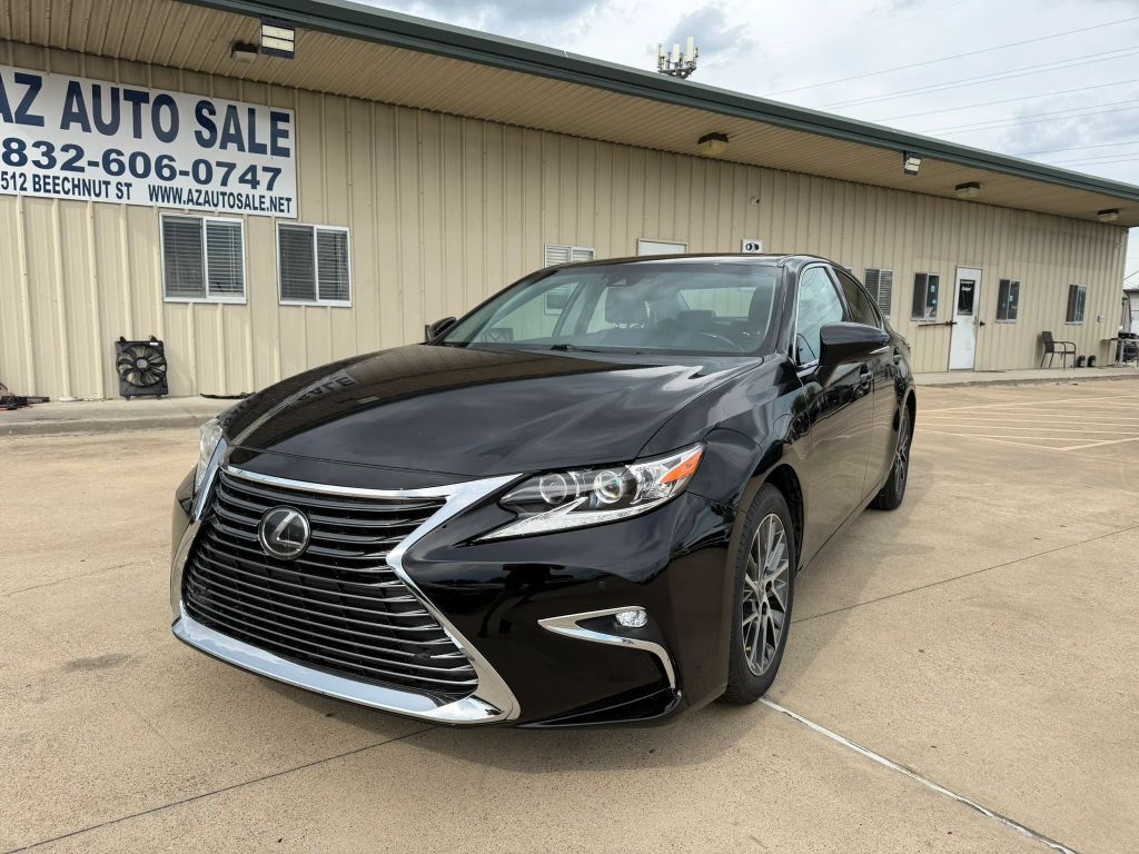 2017 Lexus ES