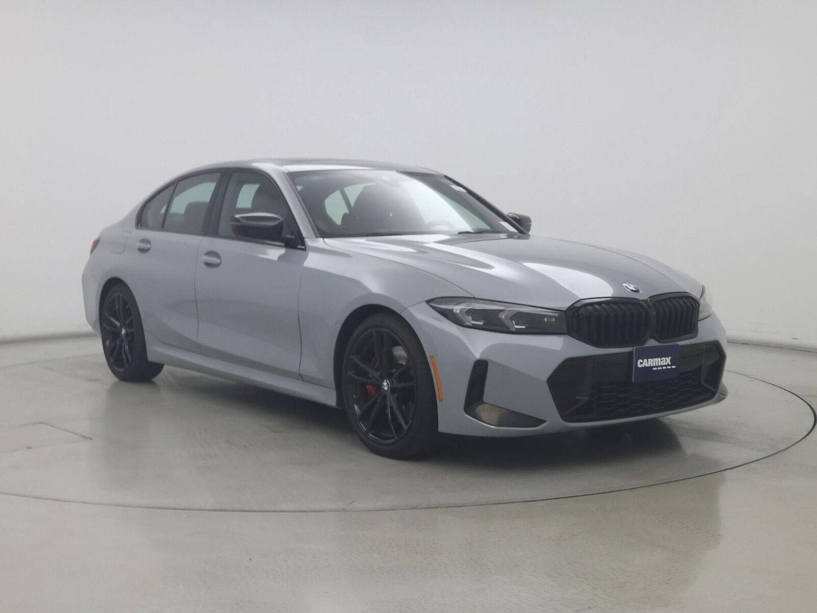 2023 BMW 330i