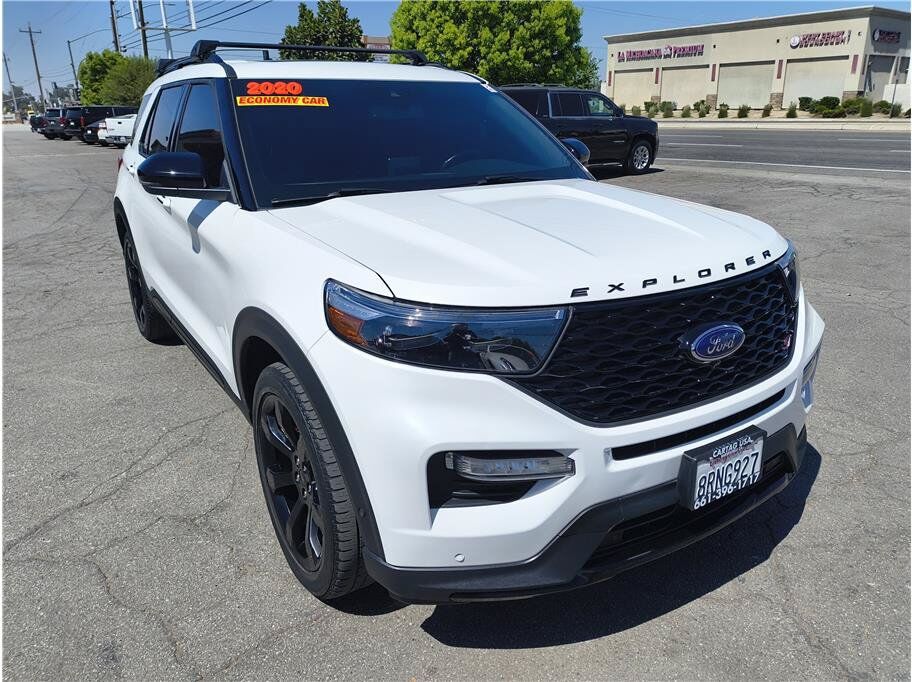 2020 FORD Explorer