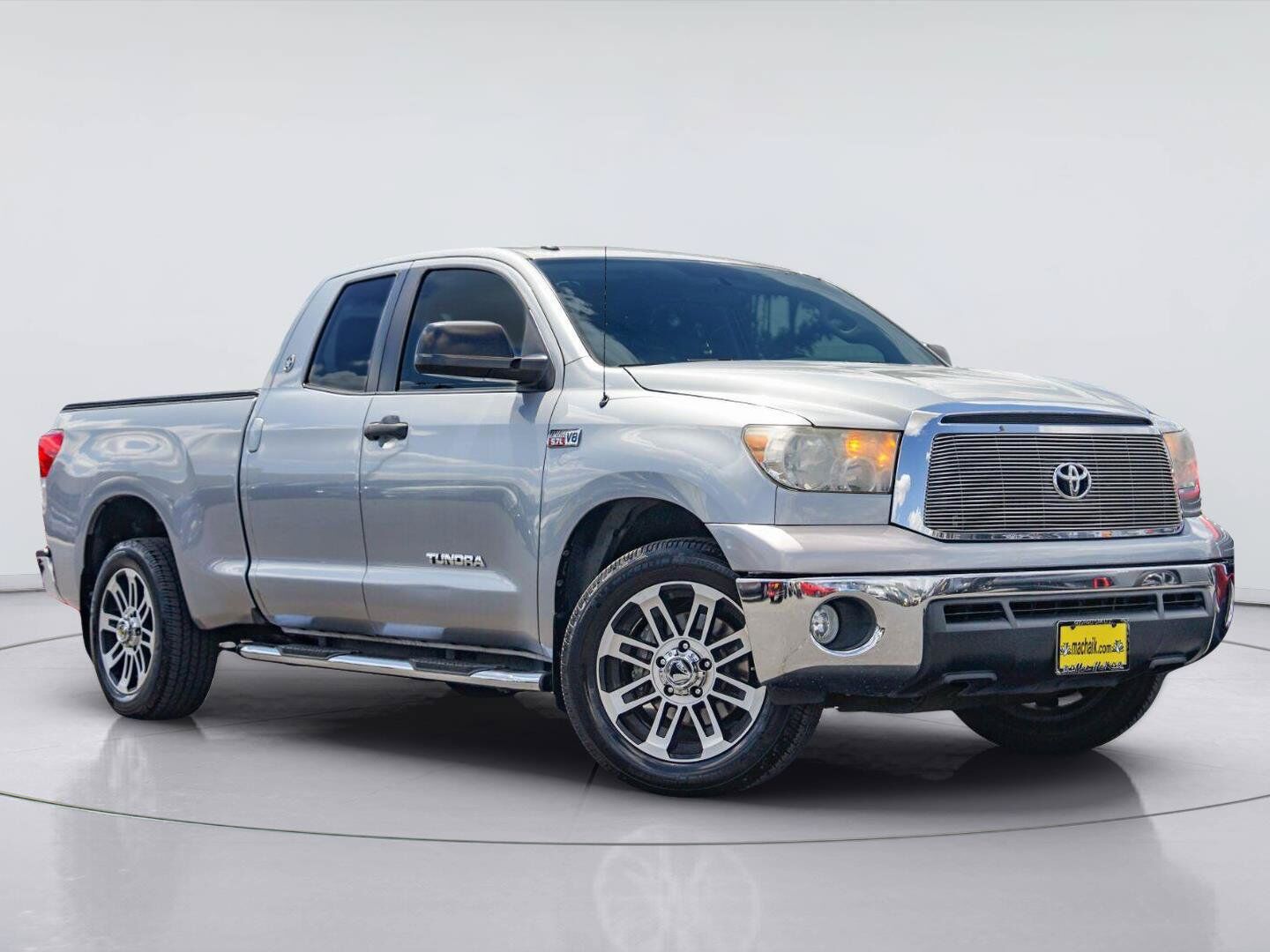 2012 TOYOTA Tundra
