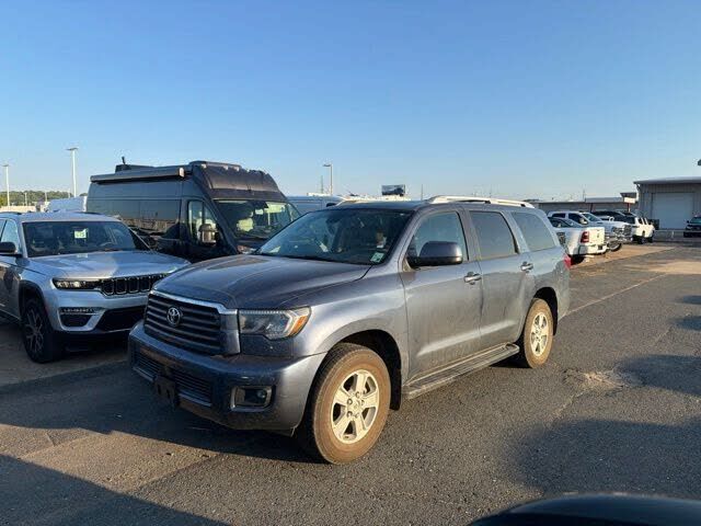 2020 TOYOTA Sequoia