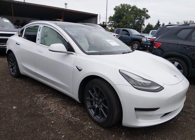 2018 TESLA Model 3