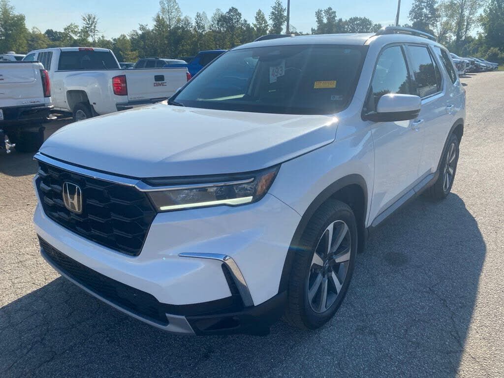 2023 HONDA Pilot