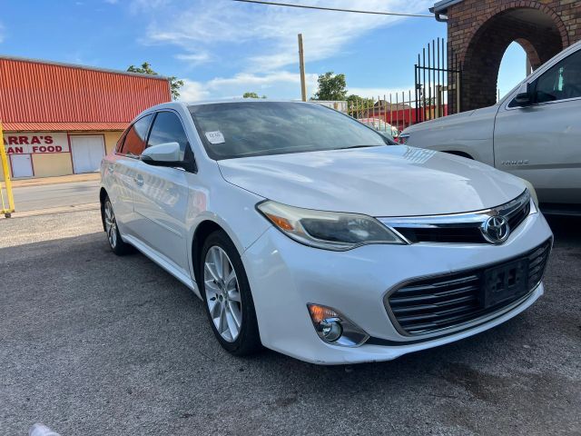 2014 TOYOTA Avalon