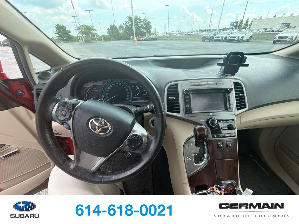 2013 TOYOTA Venza