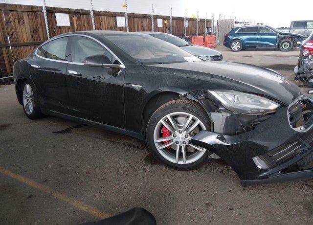 2014 TESLA Model S