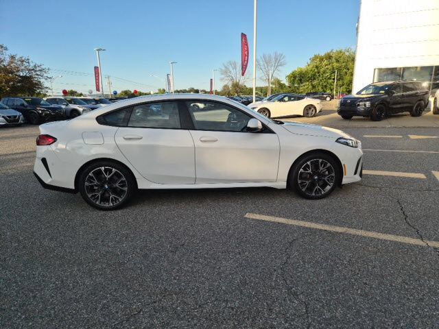 2025 BMW 228i