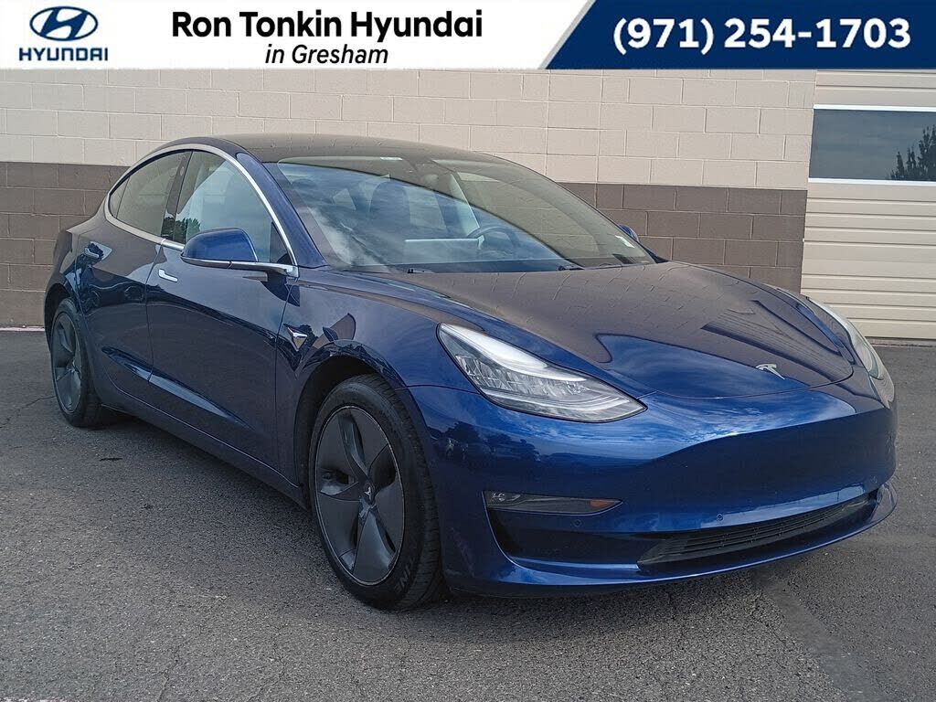 2019 TESLA Model 3
