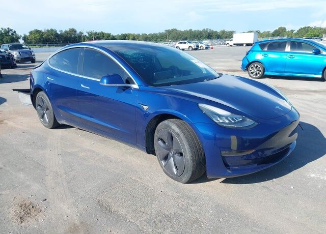 2019 TESLA Model 3