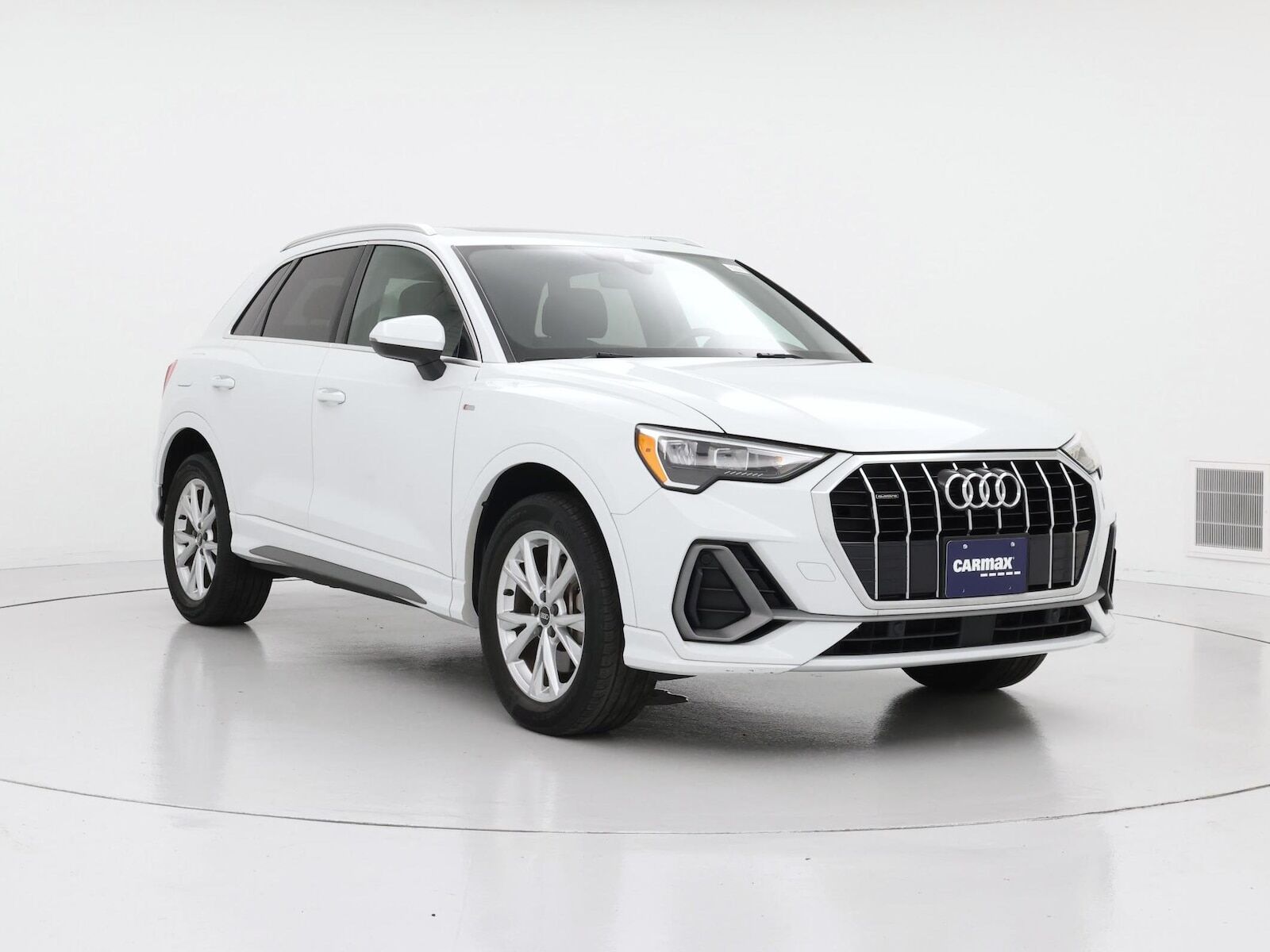 2021 Audi Q3
