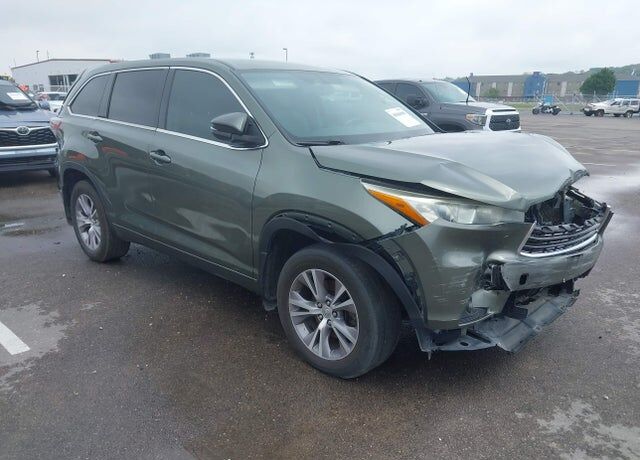 2015 TOYOTA Highlander