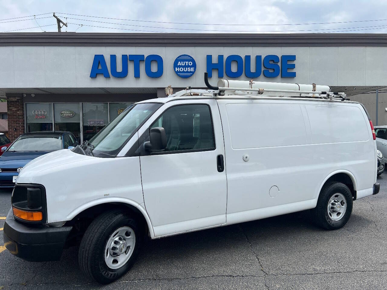 2012 CHEVROLET Express