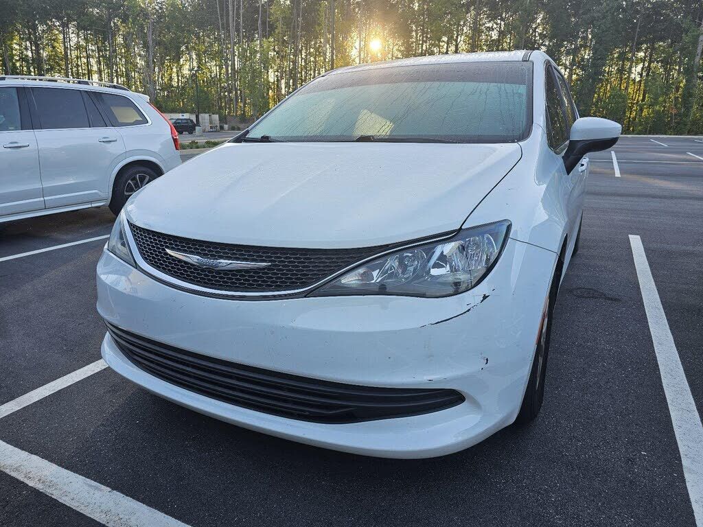 2017 CHRYSLER Pacifica