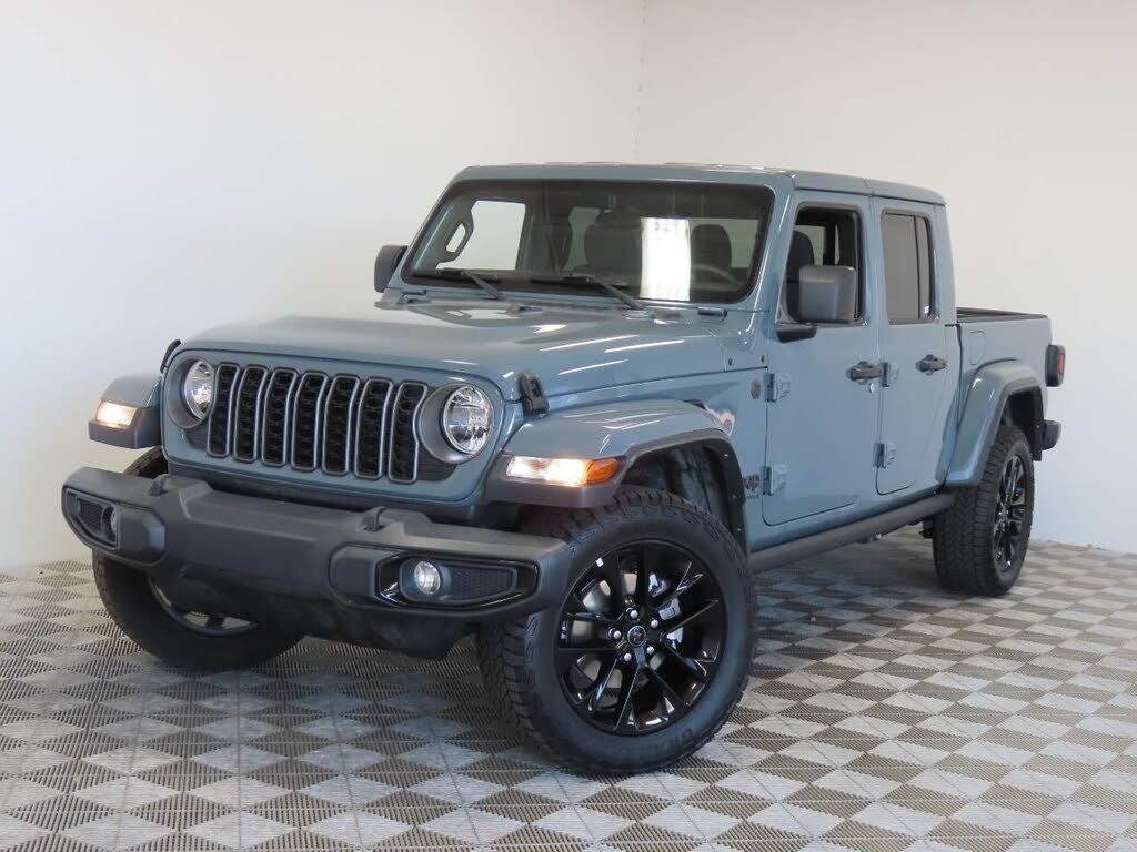 2025 JEEP Gladiator