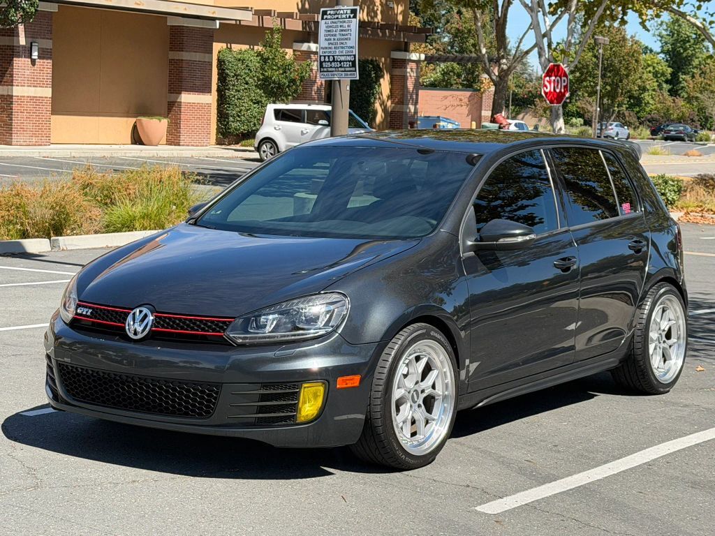 2013 VOLKSWAGEN Golf GTI