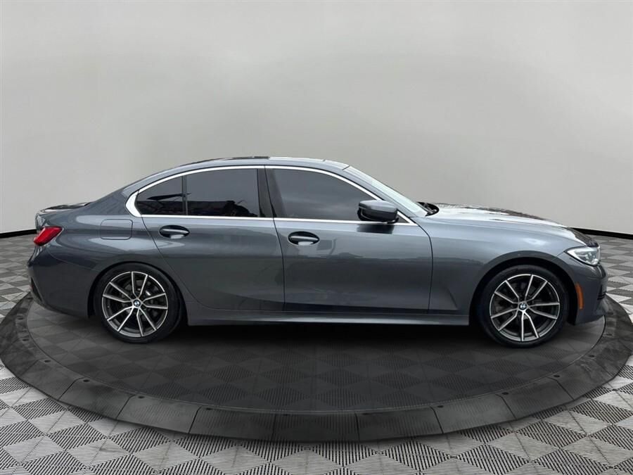2020 BMW 330i