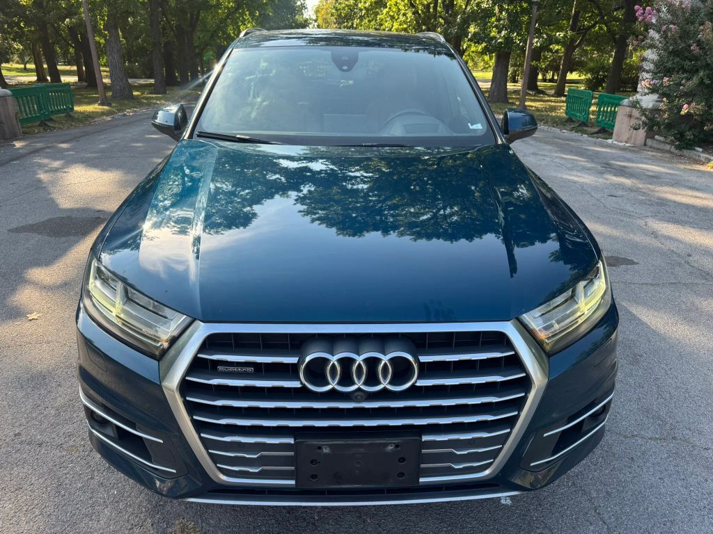 2018 AUDI Q7