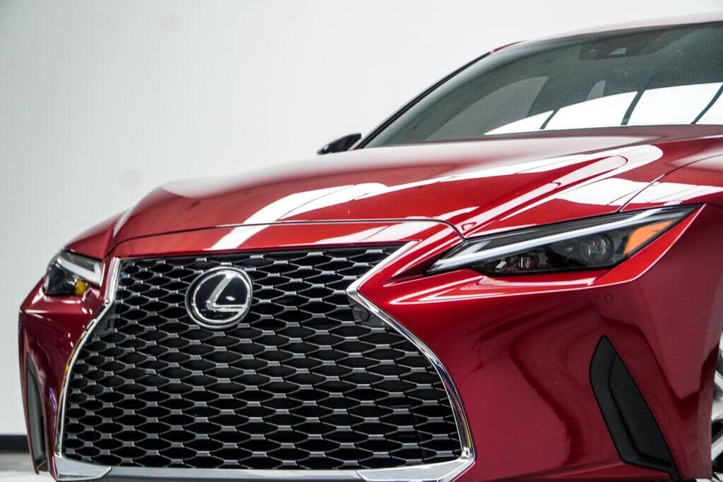 2024 Lexus IS